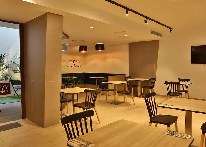 Ivy - Adults Only 3*