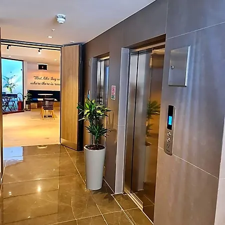 Ivy - Adults Only Hotel 3*