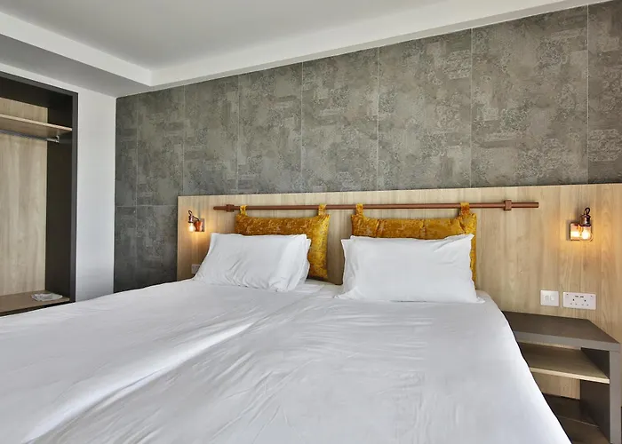 Ivy - Adults Only San Giuliano